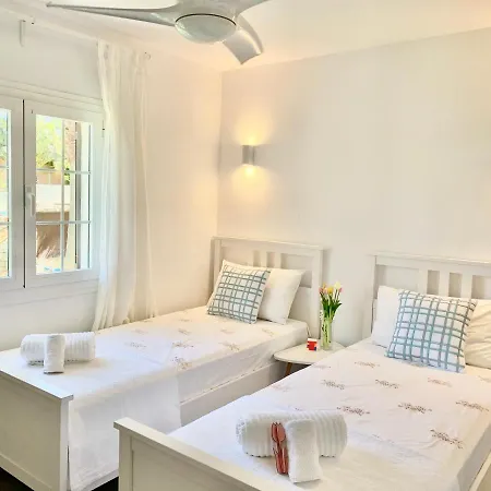 The White House Tatil Evi